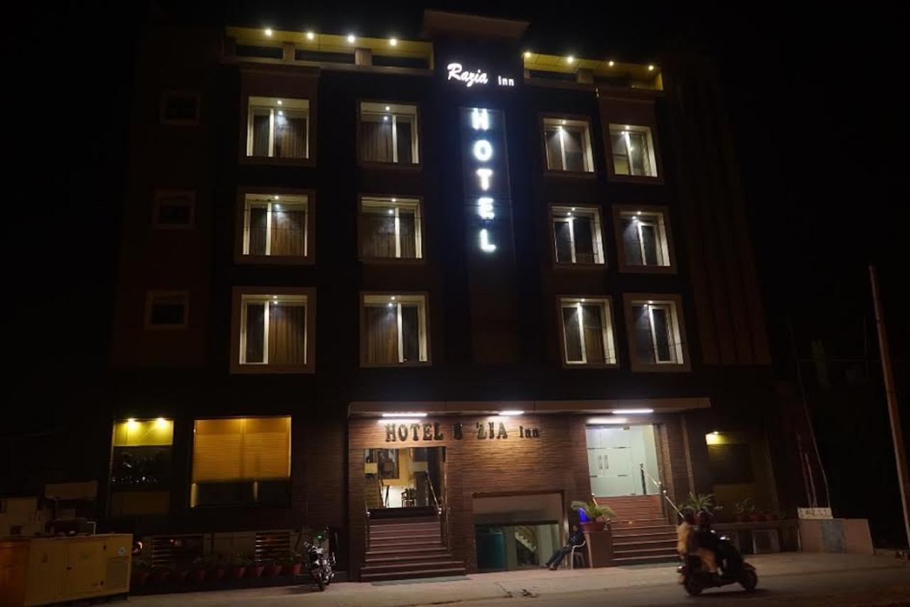 Hotel Razia Inn Hisār Exterior foto